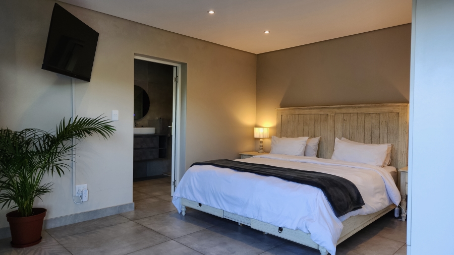 4 Bedroom Property for Sale in Dana Bay Western Cape